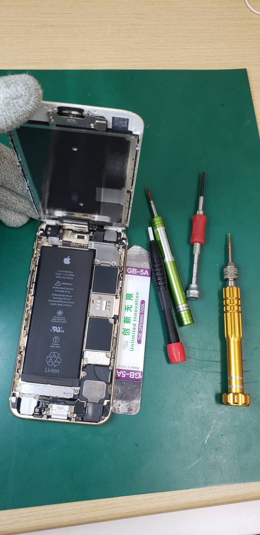  6s 画面割れ修理でご来店