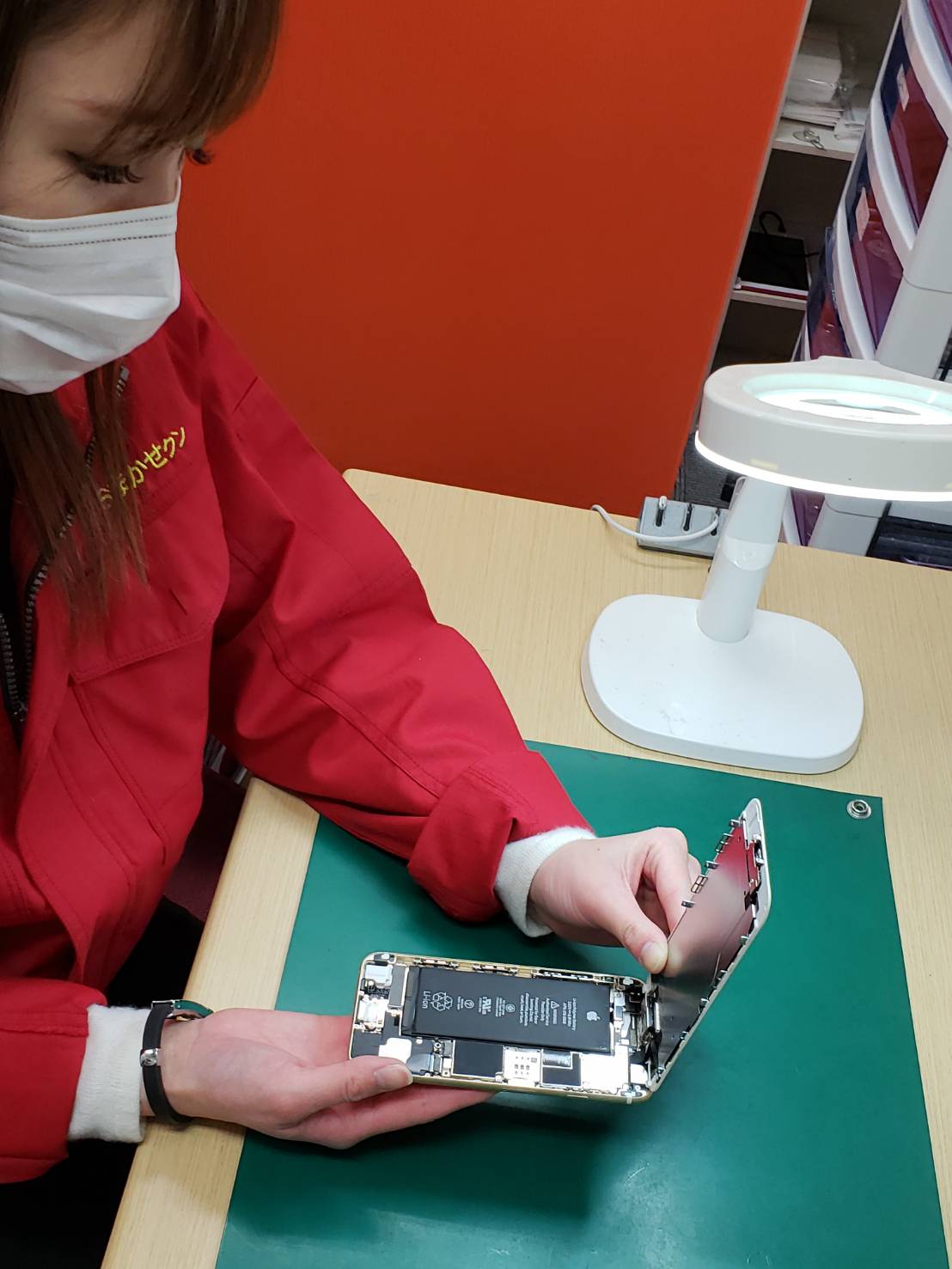 ７plusまでのバッテリー交換でご来店