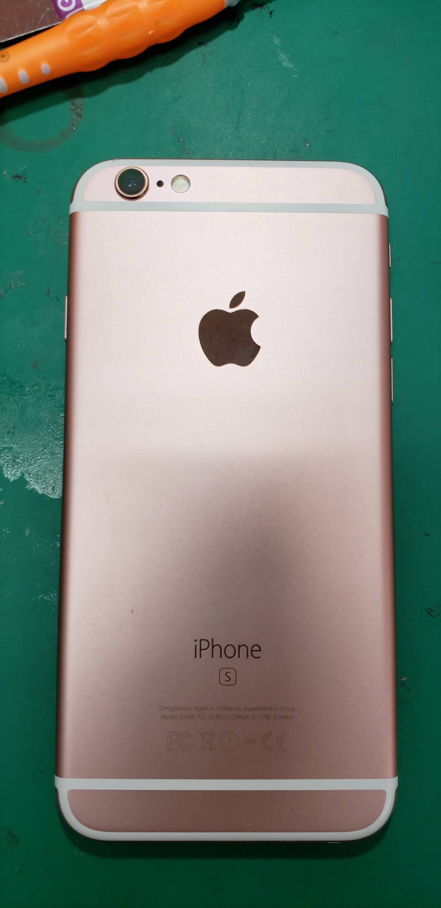 6sの画面割れでご来店