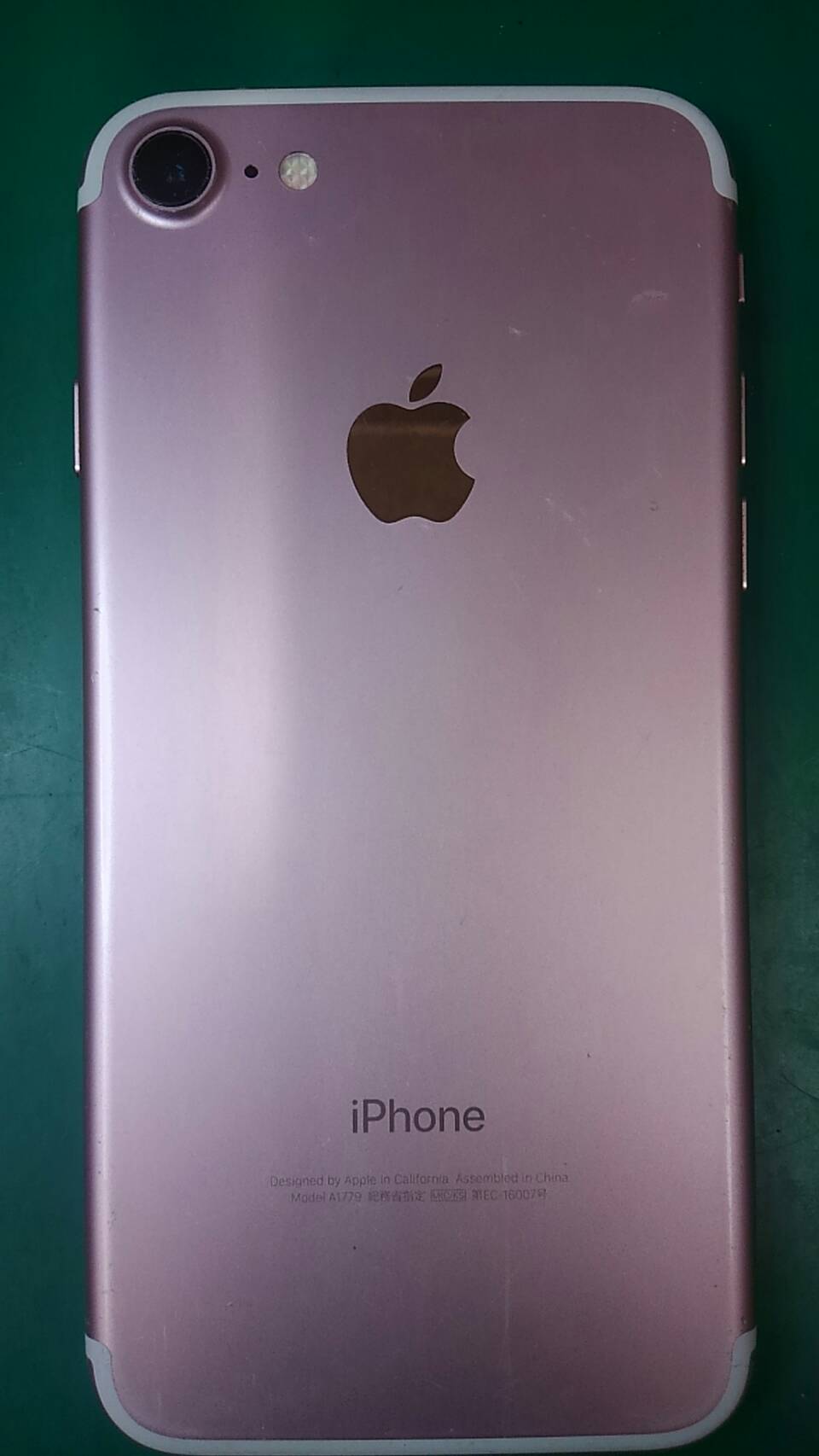 7  画面割れ修理でご来店