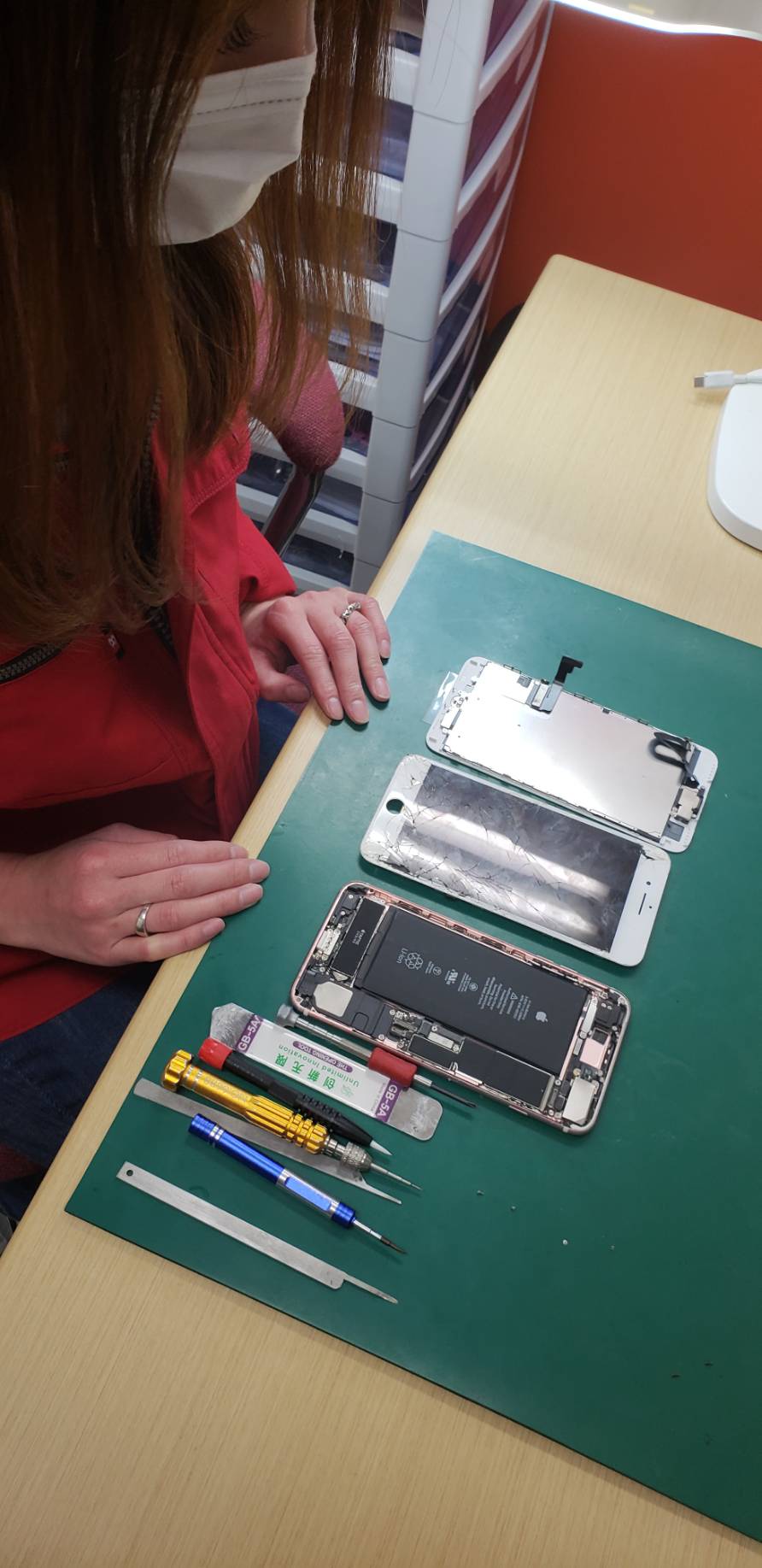 ７plus修理でご来店