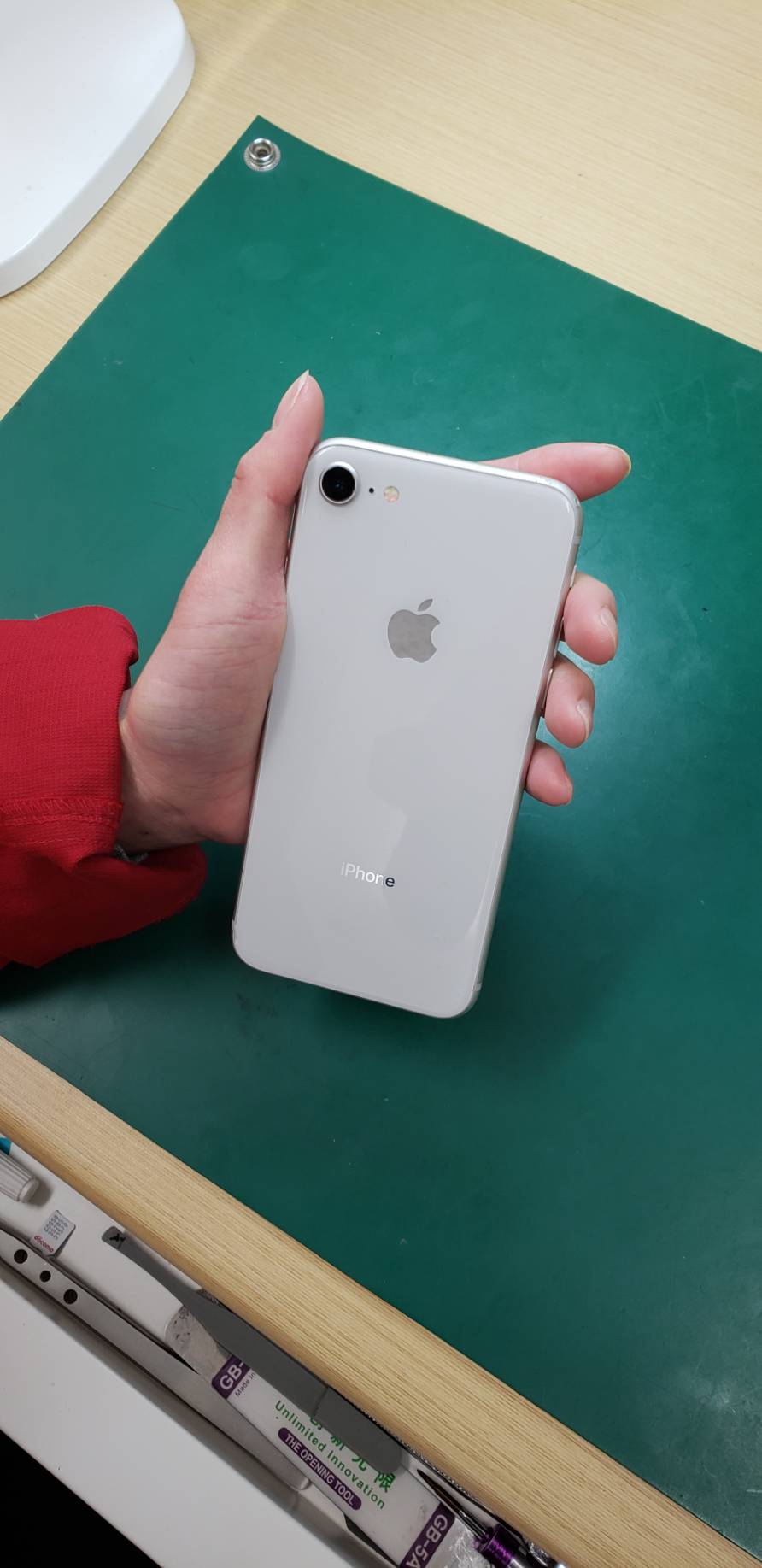 8 画面割れ修理でご来店