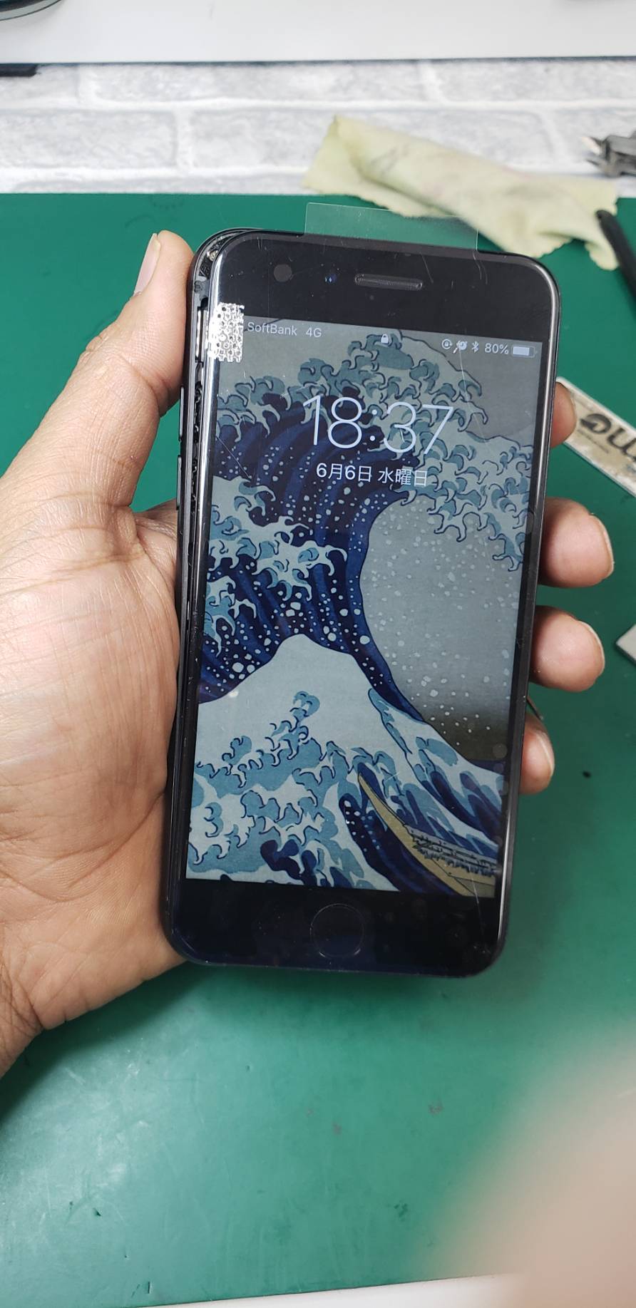 8 ガラス割れ修理でご来店