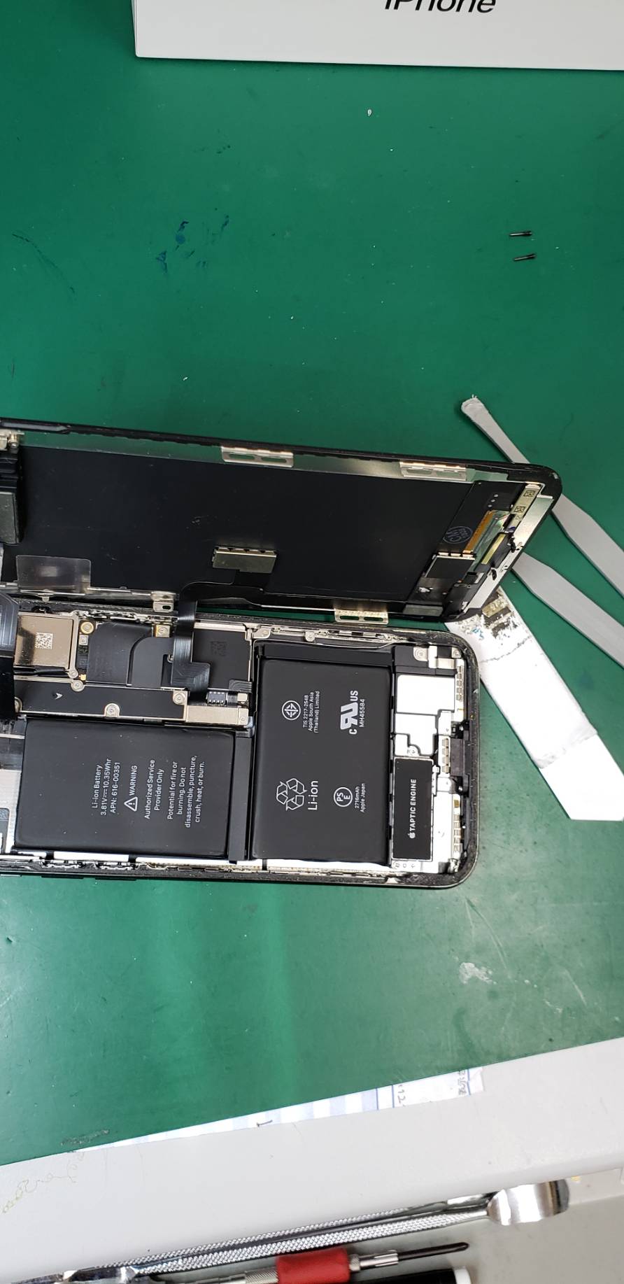 X 液晶割れ修理でご来店