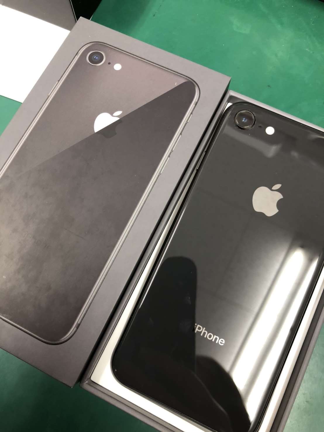 iPhone 8 買取でご来店