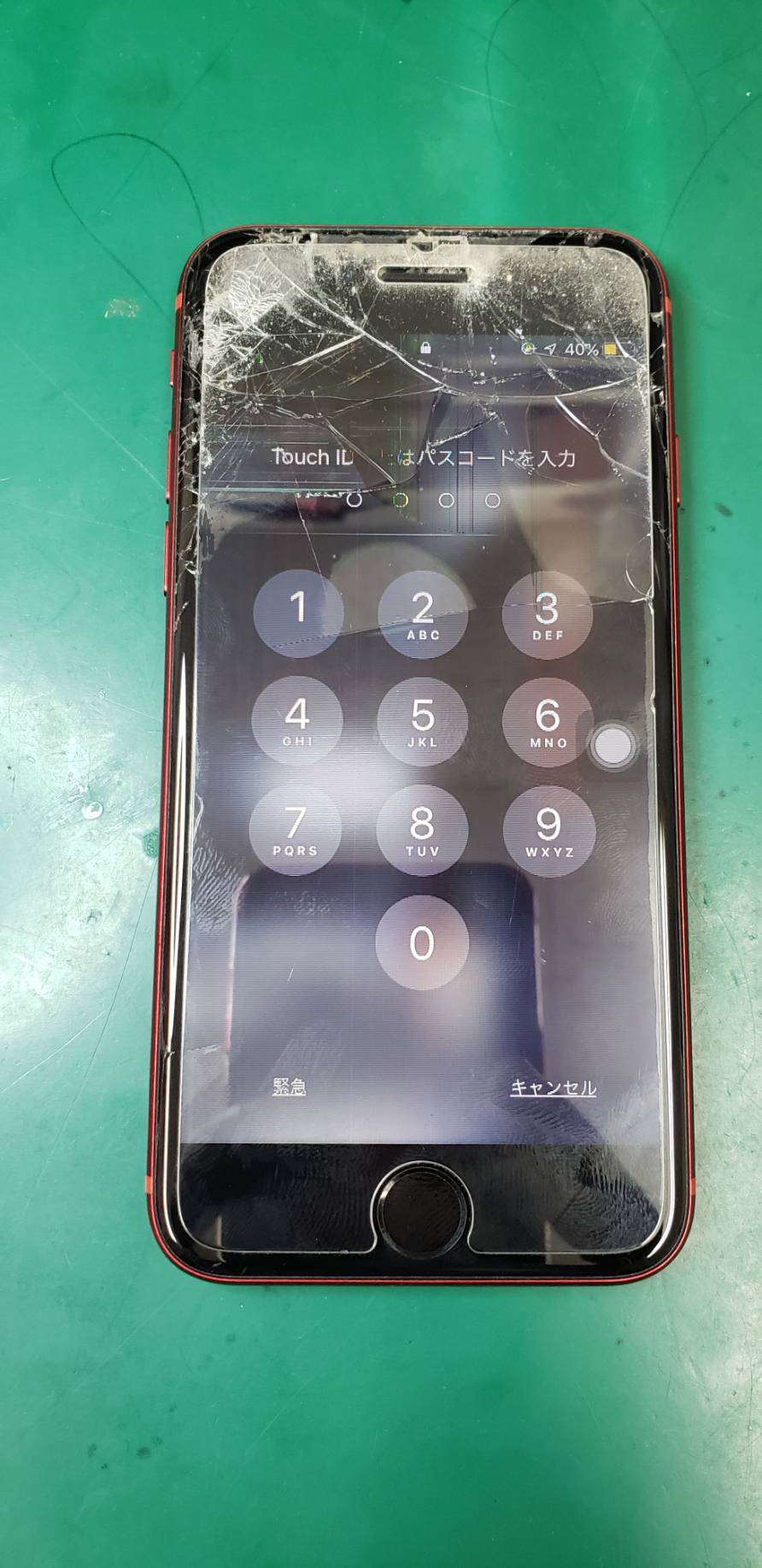 8 画面割れ修理でご来店