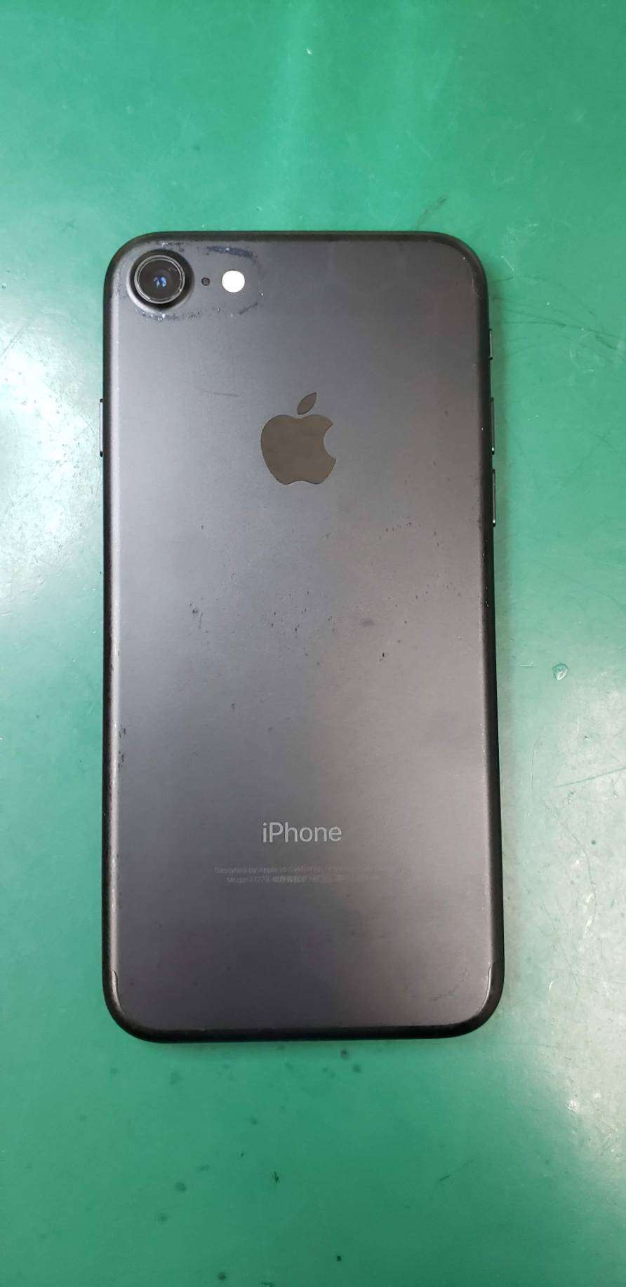 ７の画面修理でご来店