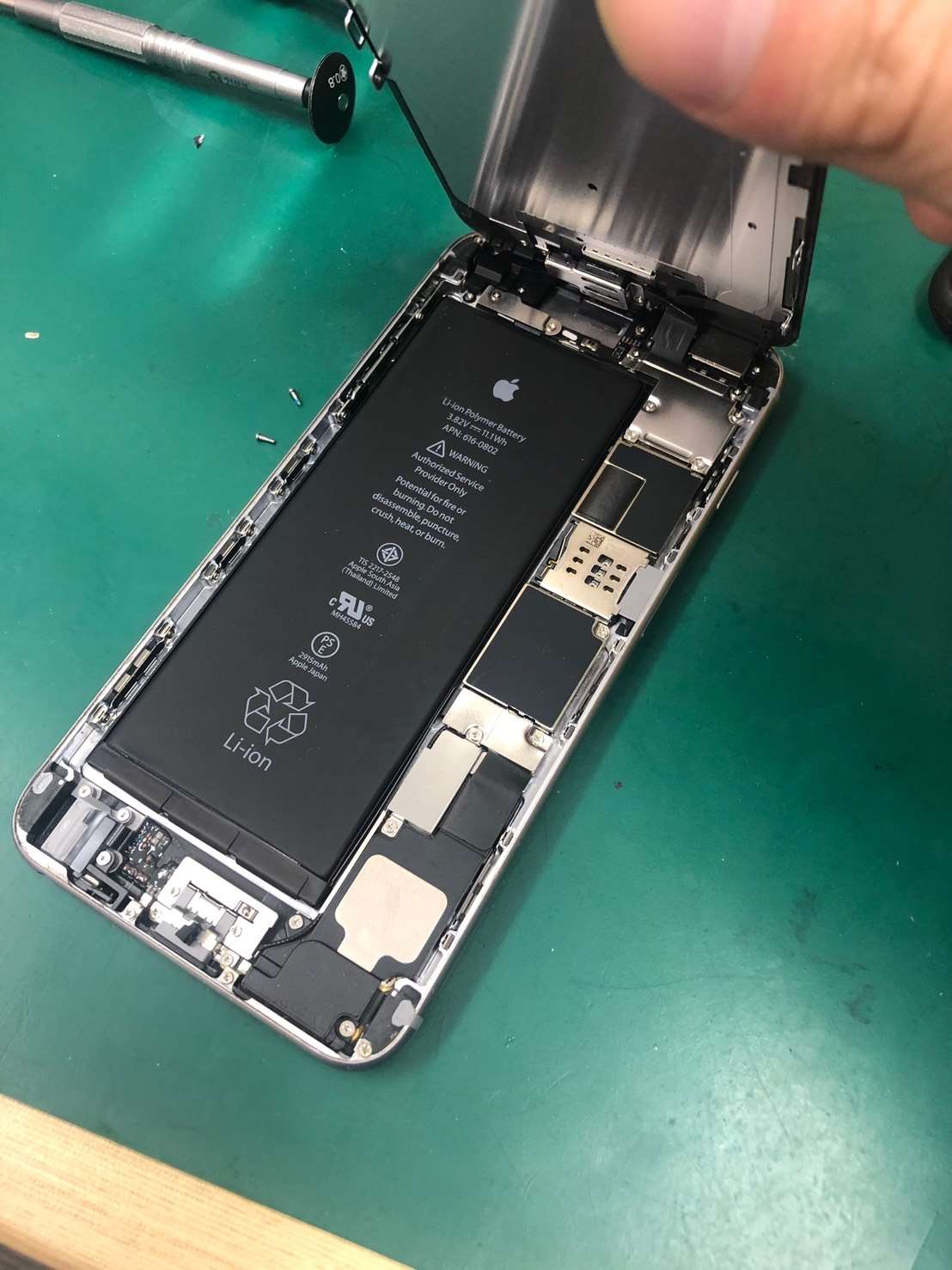 6plusの画面割れ修理でご来店