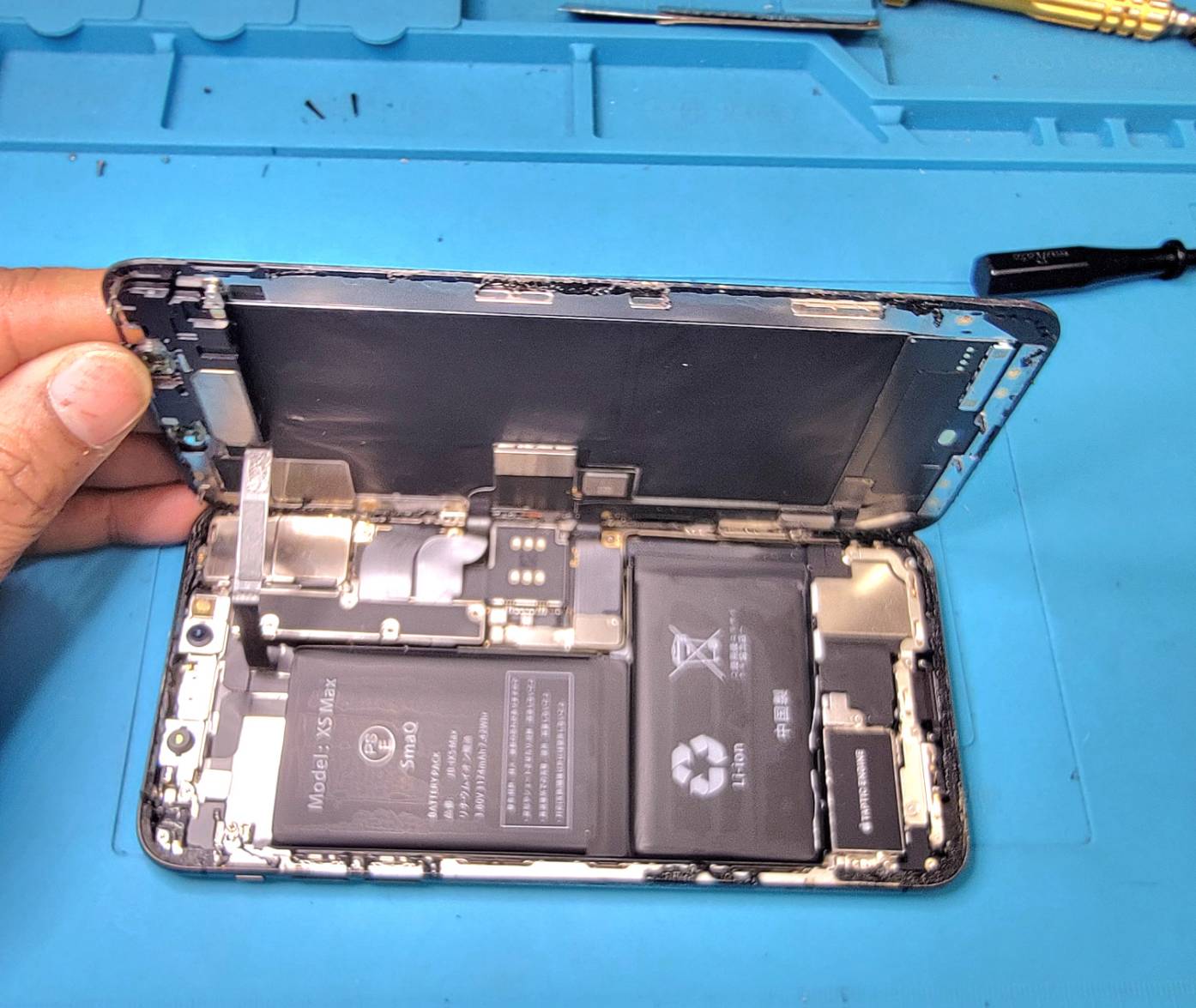 バッテリー交換様子