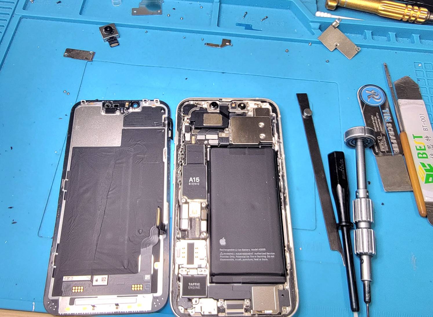 iPhone修理様子