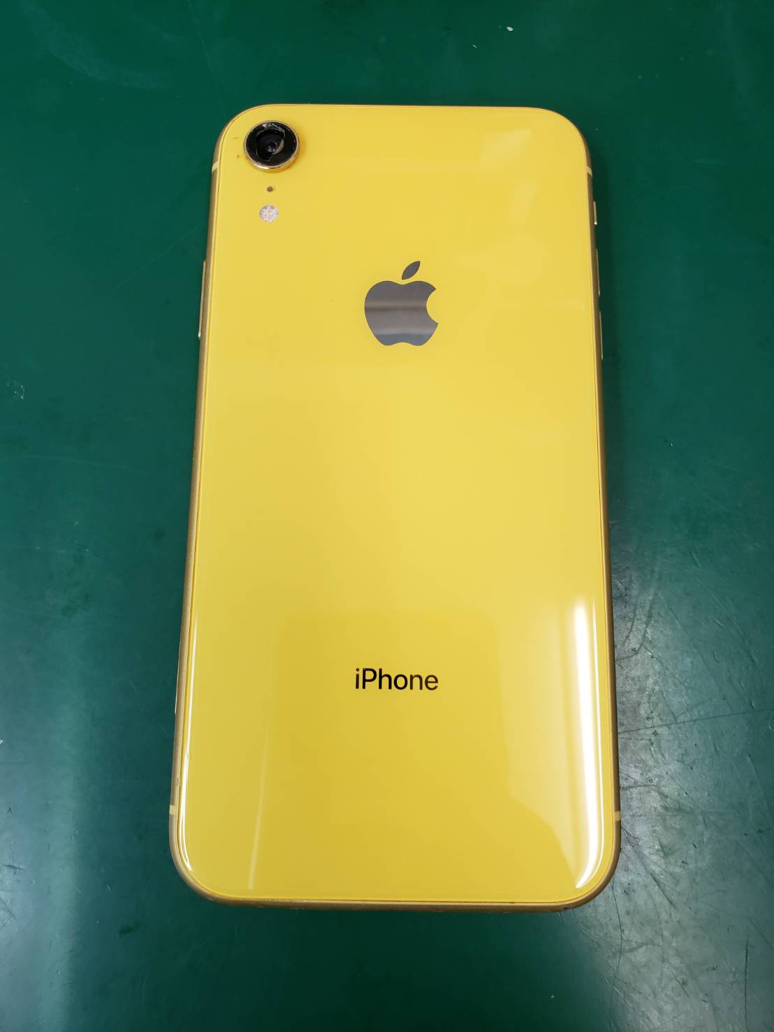 XRの画面割れ修理でご来店